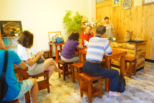 台東市 「半閒民宿」 - SGS認證民宿 撲鼻木頭香的健康木作民宿