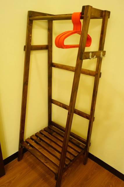 台東市 「半閒民宿」 - SGS認證民宿 撲鼻木頭香的健康木作民宿