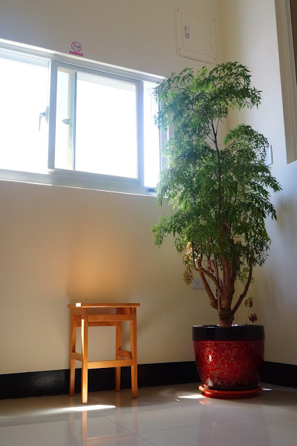 台東市 「半閒民宿」 - SGS認證民宿 撲鼻木頭香的健康木作民宿