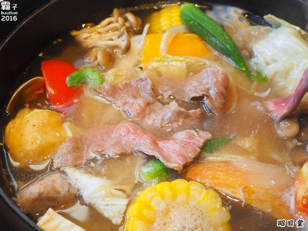 昭日堂：昭日堂燒肉名門，秋季燒肉加火鍋，三人用餐超划算！