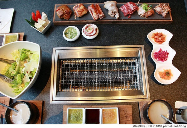 昭日堂燒肉：《食記》台中南屯區‧「昭日堂燒肉 Shou Nichi Dou Yakiniku」，獨特的八國聯軍燒肉各種口味各種肉類一次滿足！【食尚玩家推薦】
