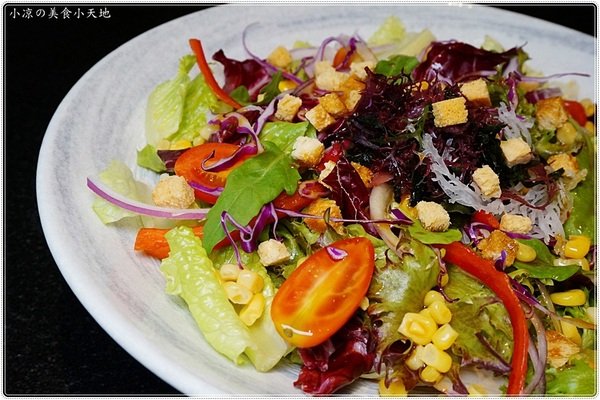 昭日堂燒肉:台中南屯』昭日堂燒肉║食尚玩家推薦,愜意日式禪風,多款精緻套餐,燒肉控們快來大快朵頤吧(附菜單)