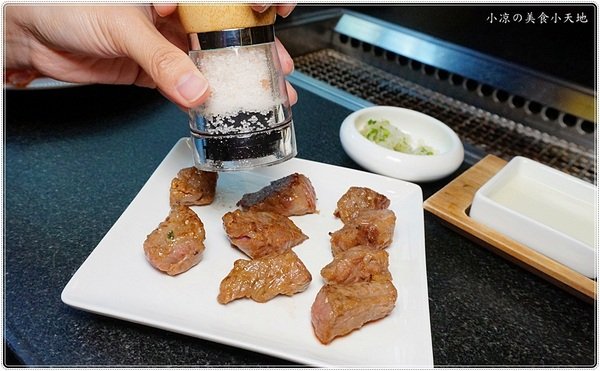 昭日堂燒肉:台中南屯』昭日堂燒肉║食尚玩家推薦,愜意日式禪風,多款精緻套餐,燒肉控們快來大快朵頤吧(附菜單)