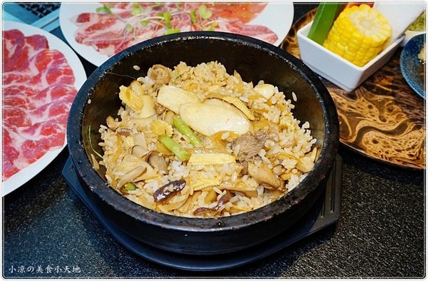 昭日堂燒肉:台中南屯』昭日堂燒肉║食尚玩家推薦,愜意日式禪風,多款精緻套餐,燒肉控們快來大快朵頤吧(附菜單)