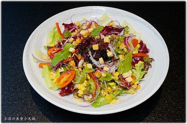 昭日堂燒肉:台中南屯』昭日堂燒肉║食尚玩家推薦,愜意日式禪風,多款精緻套餐,燒肉控們快來大快朵頤吧(附菜單)