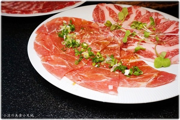 昭日堂燒肉:台中南屯』昭日堂燒肉║食尚玩家推薦,愜意日式禪風,多款精緻套餐,燒肉控們快來大快朵頤吧(附菜單)