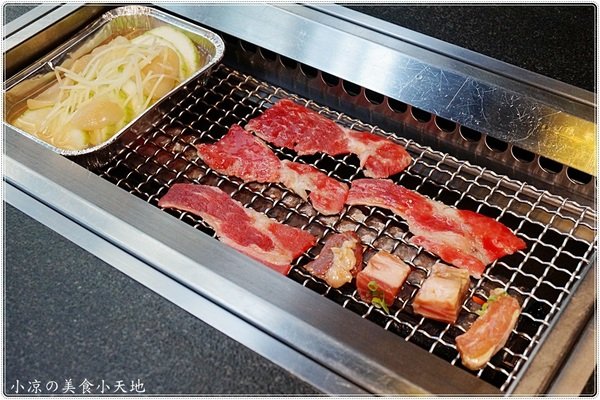 昭日堂燒肉:台中南屯』昭日堂燒肉║食尚玩家推薦,愜意日式禪風,多款精緻套餐,燒肉控們快來大快朵頤吧(附菜單)