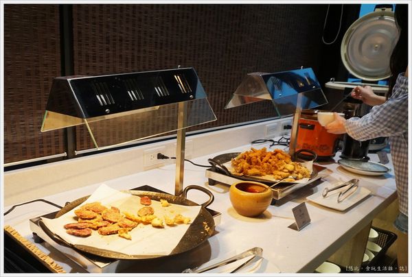 昭日堂-2F鍋物-炸物-1.JPG
