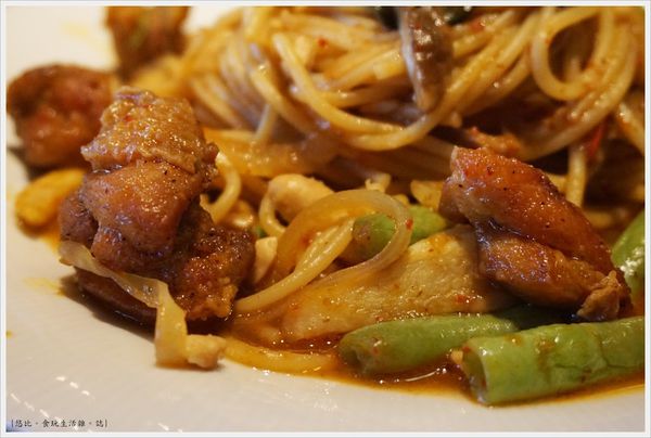 昭日堂-午間套餐-泰式酸辣雞肉直麵-3.JPG