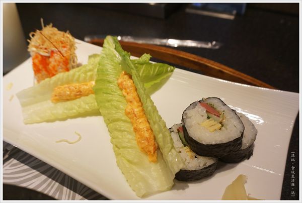 昭日堂-午間套餐-泡菜石鍋花壽司-2.JPG