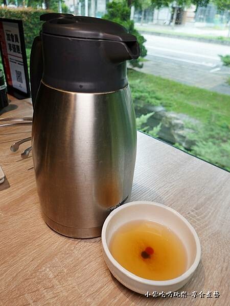 柴魚昆布湯-紅巢燒肉工房 (2).jpg