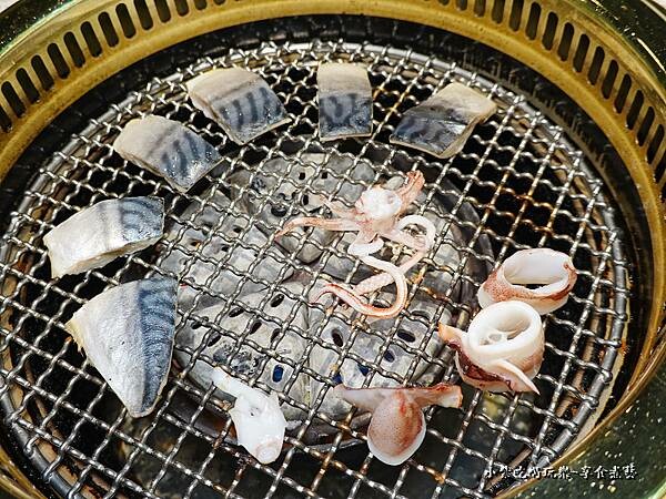 鯖魚、魷魚-紅巢燒肉工房 (2).jpg