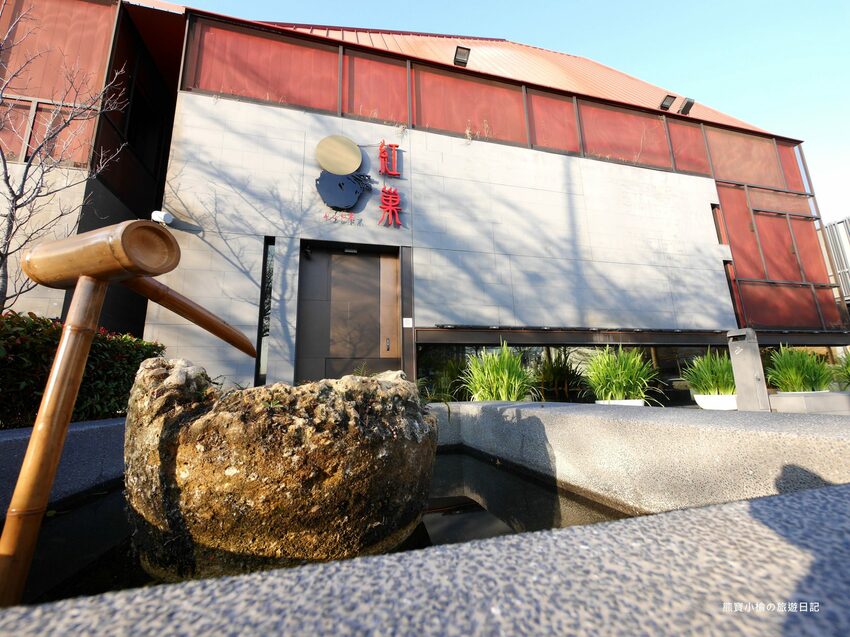 【台中南屯區美食】紅巢燒肉工房公益旗艦店,超平價雙人牛豚燒肉套餐,平日限定1180元!還可加購日本A5和牛、波士頓活龍蝦,生日壽星來店慶生送蛋糕!內文附詳細菜單價位介紹。 @熊寶小榆の旅遊日記