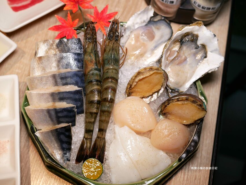 【台中南屯區美食】紅巢燒肉工房公益旗艦店,超平價雙人牛豚燒肉套餐,平日限定1180元!還可加購日本A5和牛、波士頓活龍蝦,生日壽星來店慶生送蛋糕!內文附詳細菜單價位介紹。 @熊寶小榆の旅遊日記