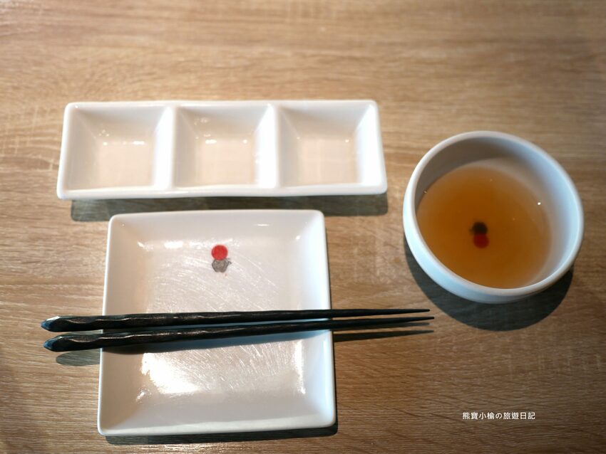 【台中南屯區美食】紅巢燒肉工房公益旗艦店,超平價雙人牛豚燒肉套餐,平日限定1180元!還可加購日本A5和牛、波士頓活龍蝦,生日壽星來店慶生送蛋糕!內文附詳細菜單價位介紹。 @熊寶小榆の旅遊日記