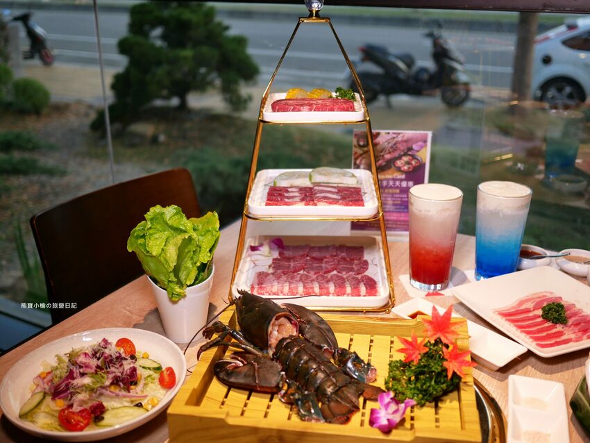 【台中南屯區美食】紅巢燒肉工房公益旗艦店,超平價雙人牛豚燒肉套餐,平日限定1180元!還可加購日本A5和牛、波士頓活龍蝦,生日壽星來店慶生送蛋糕!內文附詳細菜單價位介紹。 @熊寶小榆の旅遊日記