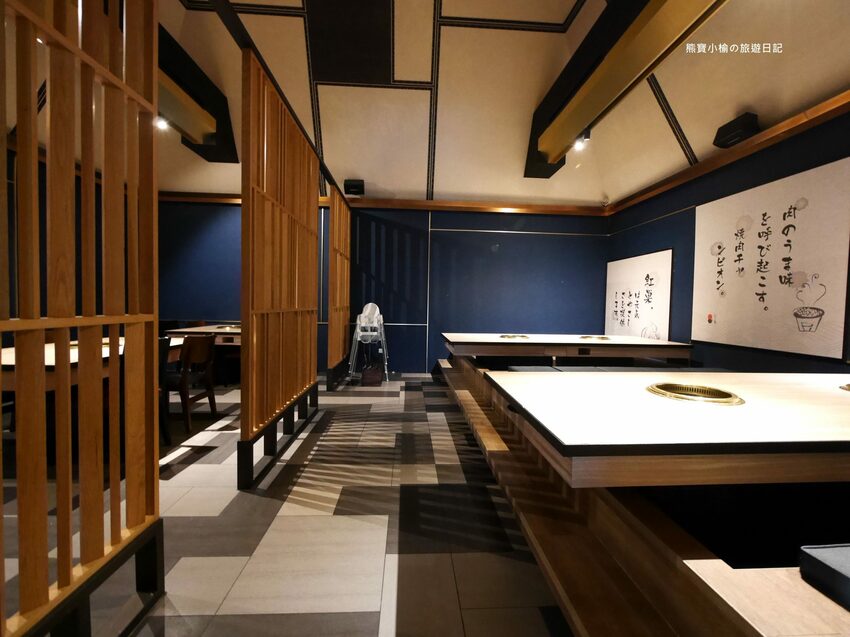 【台中南屯區美食】紅巢燒肉工房公益旗艦店,超平價雙人牛豚燒肉套餐,平日限定1180元!還可加購日本A5和牛、波士頓活龍蝦,生日壽星來店慶生送蛋糕!內文附詳細菜單價位介紹。 @熊寶小榆の旅遊日記