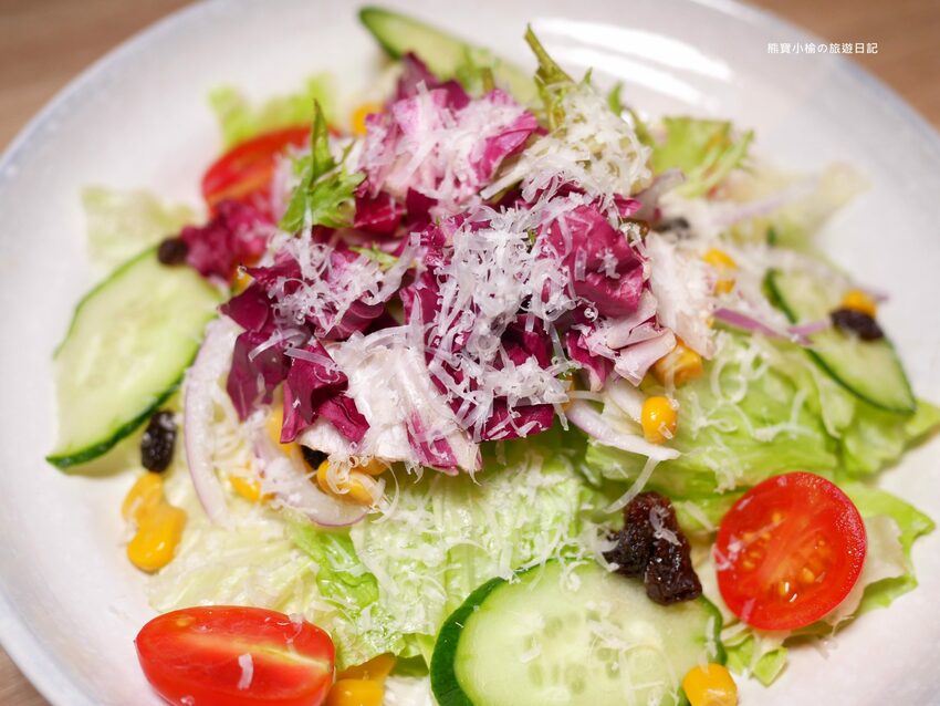 【台中南屯區美食】紅巢燒肉工房公益旗艦店,超平價雙人牛豚燒肉套餐,平日限定1180元!還可加購日本A5和牛、波士頓活龍蝦,生日壽星來店慶生送蛋糕!內文附詳細菜單價位介紹。 @熊寶小榆の旅遊日記