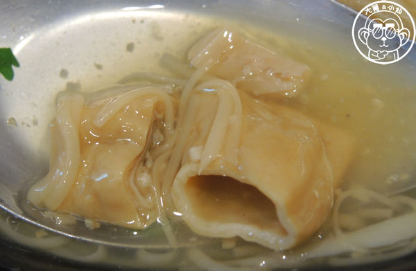 無敵家赤肉大腸蚵仔麵線：呷飽祙【新北樹林･無敵家赤肉大腸蚵仔麵線】食尚玩家推薦