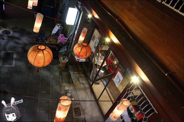 赤崁璽樓：[食記]►台南中西區◄赤崁璽樓-和洋共構特色高樓建築/奶素和全素食餐廳/ 旅遊拍照景點/台南美食推薦/ 台南素食推薦