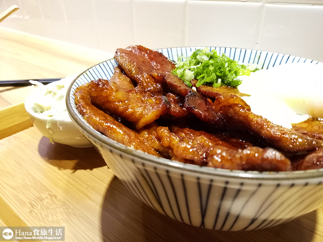 【新北蘆洲】滿燒肉丼食堂 蘆洲徐匯店 | 日式平價燒肉丼飯 溫泉蛋一級棒 肉質偏稍油 大碗飽足