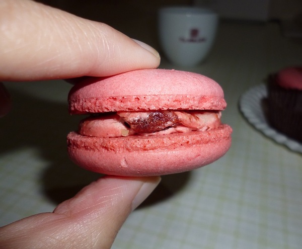 艾斯特烘焙 ERSTE Pâtisserie:酸甜細膩的滋味,品嚐粉紅甜心馬卡龍--艾斯特烘焙 ERSTE Pâtisserie体驗心得 艾斯特烘焙 ERSTE Pâtisserie:酸甜細膩的滋味,品嚐粉紅甜心馬卡龍--艾斯特烘焙 ERSTE Pâtisserie体驗心得