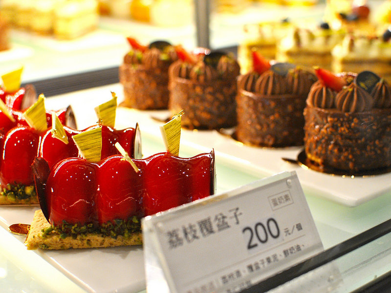 【大安甜點】Erste艾斯特烘焙｜冠軍甜點、台灣之光！甜點奧林匹克、德國IBA世界大賽金牌選手楊嘉明｜藝術級法式甜點x台北甜心馬卡龍｜20161026更新