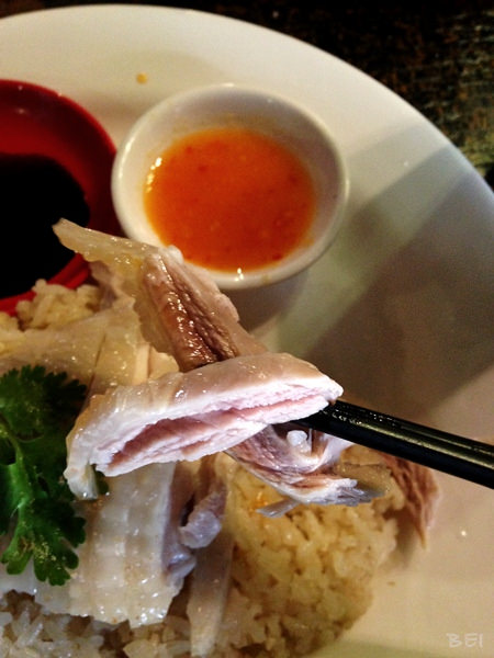 【高雄美食】黑狗食堂∞真的有黑狗的道地新加坡美食