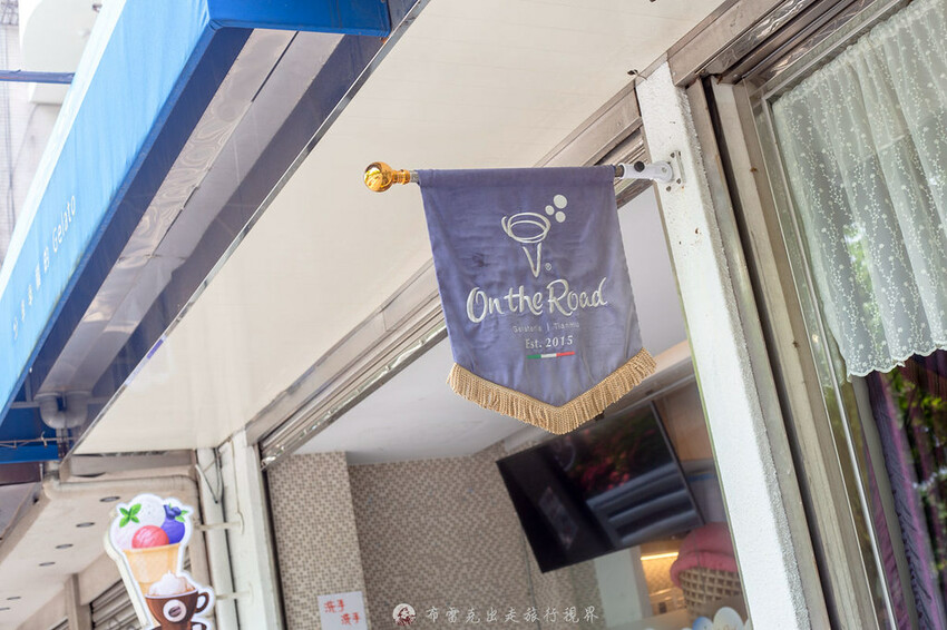 高人氣的義式冰淇淋連併排違停都想要買，超級推薦抹茶柚子脆片與柚香檸檬雪酪，好吃｜布雷克出走旅行視界