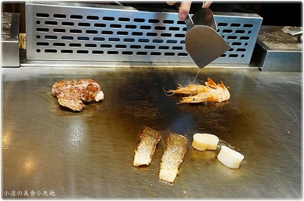 合榭創意板燒小廚：台中南區』合榭 精緻鐵板料理║忠孝夜市排隊美食。高CP值鐵板燒，尚青的海陸大餐，另有平日商業午餐只要199元!