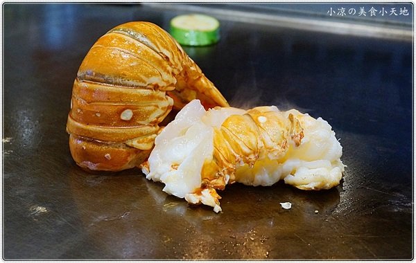 合榭創意板燒小廚:台中南區』合榭 精緻鐵板料理║忠孝夜市排隊美食。高CP值鐵板燒,尚青的海陸大餐,另有平日商業午餐只要199元!