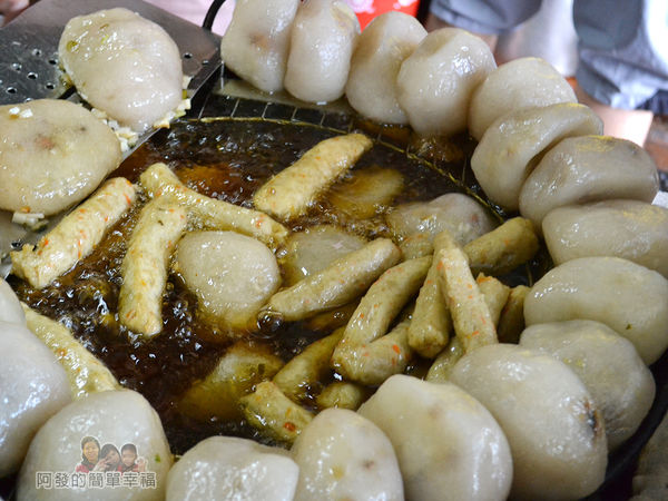 湯家大肉圓06-炸鍋