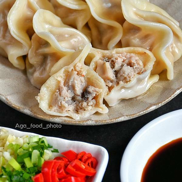 【人氣冠軍冷凍水餃】曾餃子 | 招牌剝皮辣椒水餃，台北必吃美食，高蛋白低醣千張雞肉水餃