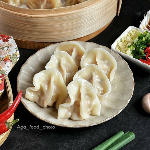 【人氣冠軍冷凍水餃】曾餃子 | 招牌剝皮辣椒水餃，台北必吃美食，高蛋白低醣千張雞肉水餃