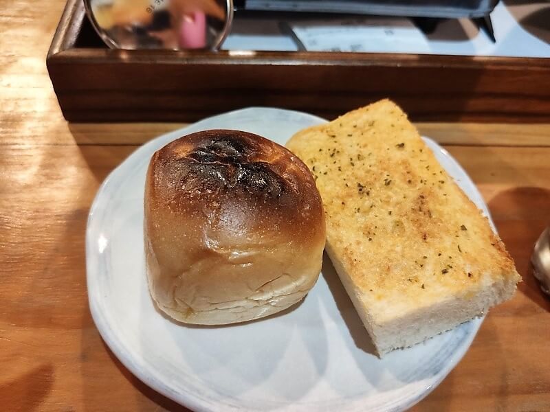 塩way義式餐坊 餐前麵包