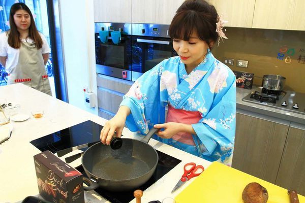 【台北景點】桂冠窩廚房-全台唯一室內賞櫻花親子旅遊景點