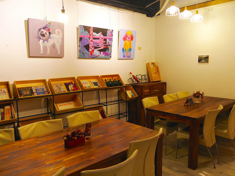 【南京三民下午茶】由你咖啡 Union Kaffe| 舒服寬敞咖啡廳x大量綠色元素|創意南瓜鹹蛋義大利麵x多樣手作甜點（松山區八德路、近京華城）