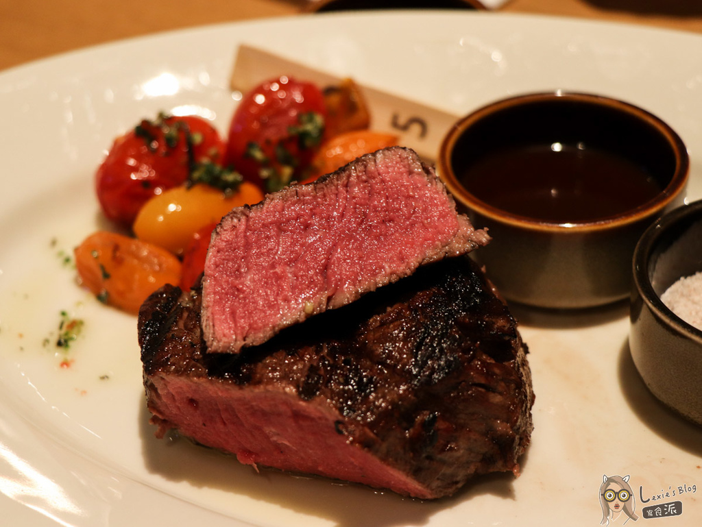 QUE原木燒烤松山車站-29.jpg QUE原木燒烤松山車站-29.jpg