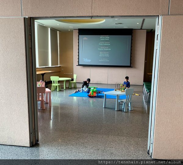 兒童遊戲室.jpg
