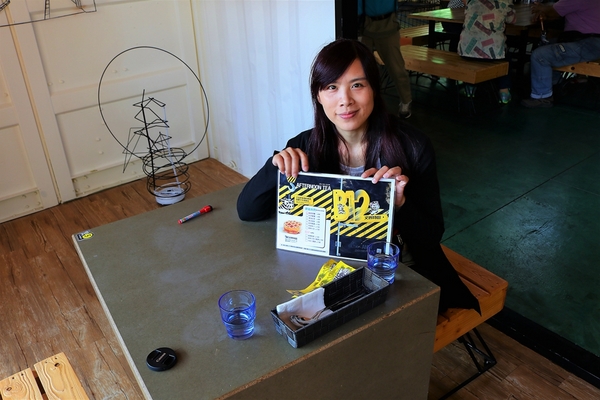 B12文創特區:【彰化員林景點】B12文創特區~工業風的藝術裝置主題,3D立體動物彩繪,鐵皮屋結合複合式餐飲