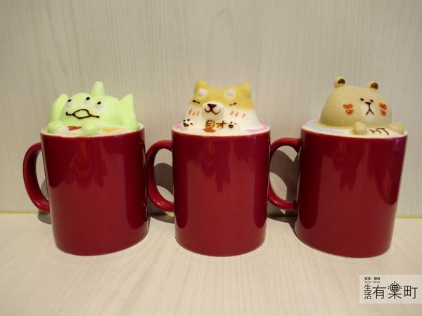 理性與感性咖啡：【桃園平鎮美食】理性&感性Cafe：療癒系美食推薦，多種免費立體拉花，少女下午茶首選，還有鬆餅與熱壓吐司喔