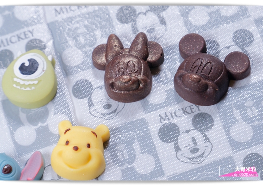 2019情人節巧克力推薦!台南 華侖婷娜巧克力,濃郁苦甜生巧克力禮盒x超萌迪士尼卡通人物造型巧克力,台南巧克力推薦,宅配巧克力推薦, - 大胃米粒 DAVID & MILLY
