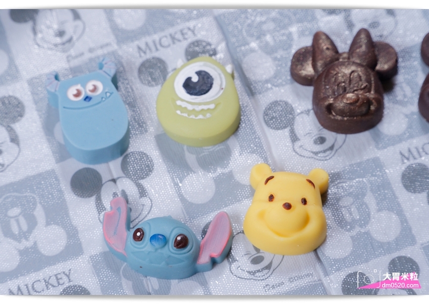 2019情人節巧克力推薦!台南 華侖婷娜巧克力,濃郁苦甜生巧克力禮盒x超萌迪士尼卡通人物造型巧克力,台南巧克力推薦,宅配巧克力推薦, - 大胃米粒 DAVID & MILLY