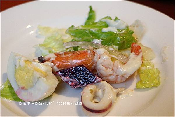 Flyin%5C Moose飛天謎鹿22.jpg