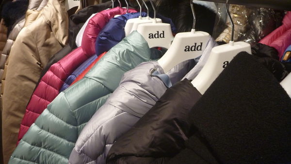 『台北東區複合式精品』HAMA BOUTIQUE 精緻小巧聖誕限定甜點 Dolcetti。用低調奢華的品味妝點自己,優雅地迎接美好的聖誕節吧。