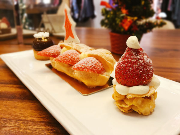 『台北東區複合式精品』HAMA BOUTIQUE 精緻小巧聖誕限定甜點 Dolcetti。用低調奢華的品味妝點自己,優雅地迎接美好的聖誕節吧。