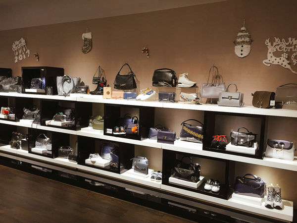 『台北東區複合式精品』HAMA BOUTIQUE 精緻小巧聖誕限定甜點 Dolcetti。用低調奢華的品味妝點自己,優雅地迎接美好的聖誕節吧。