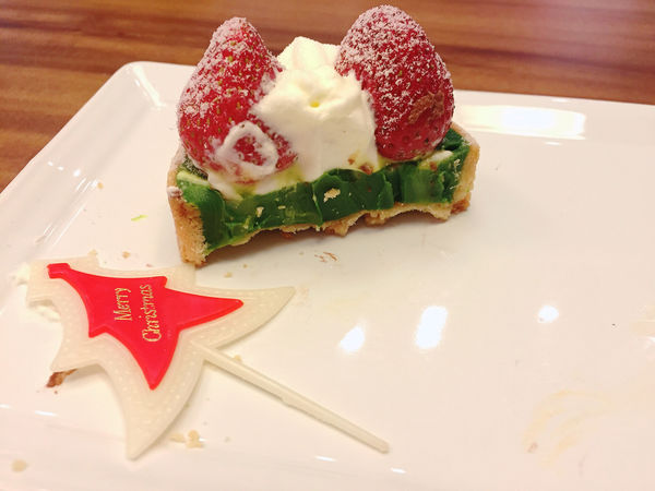 『台北東區複合式精品』HAMA BOUTIQUE 精緻小巧聖誕限定甜點 Dolcetti。用低調奢華的品味妝點自己,優雅地迎接美好的聖誕節吧。