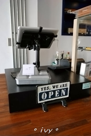 續日：♡ 新竹食 ♡ 續日咖啡。人文極簡的超人氣咖啡館