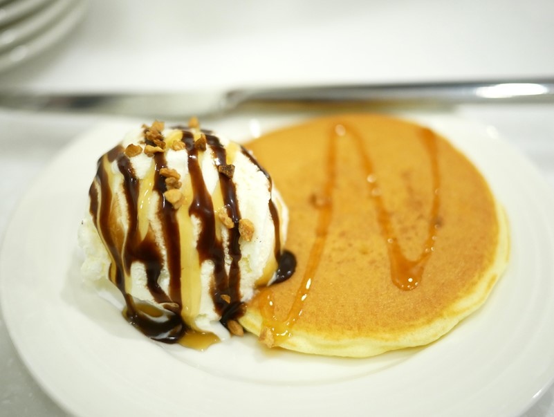 【板橋美食】Oyami板橋新埔店，放鬆聊八卦好去處（下午茶、義大利麵、鬆餅）